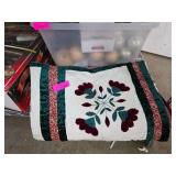 Quilted Floral Pattern Blanket
