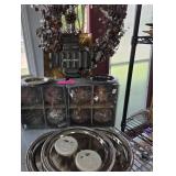 Decorative Lot with Trays, Wreath, and Feather Orn
