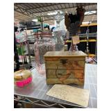 Decorative Items and Trinkets