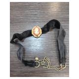Cameo Pendant Velvet Ribbon Choker