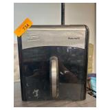 Staples Mailmate Model SPL-727MM Paper Shredder