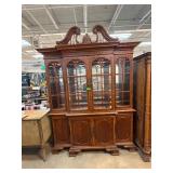 Mahogany China Cabinet With Glass Display