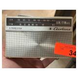 Vintage Airline 9-Transistor AM/FM Radio