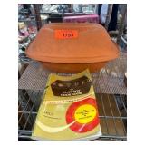 Romertopf Clay Baker with Claypot Cookbook