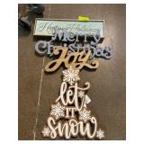 Festive Holiday Wall Signs