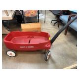 Radio Flyer Red Wagon With Foldable Seats
