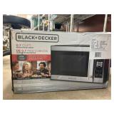 Black+Decker 0.7 Cu. Ft. Microwave Oven