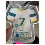 Wilton T-Shirt and Dinosaur Cake Pans