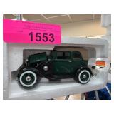 1932 Ford Convertible Sedan Die-Cast Model