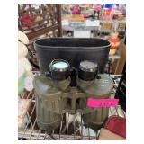 750 Binoculars with Carrying Case