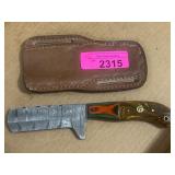 Damascus Steel Knife with Leather Sheath