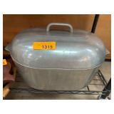Imusa Aluminum Roasting Pan with Lid