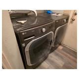 LG ThinQ Washer and Dryer Set, Model 8900
