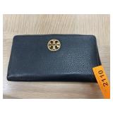 Tory Burch Black Leather Zip Wallet