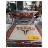 University of Texas Longhorns Plate Set