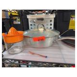 Il Mulino Saut© Pan with Lid and Juicer