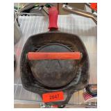 Lodge Cast Iron Grill Pan and Press