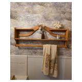 Bathroom Decor and Contents Assortment