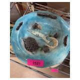 Handcrafted Ceramic Plate with Lizard Motif