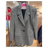 Linda Allard Ellen Tracy Houndstooth Blazer
