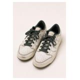 Nike White Low-Top Sneakers Size 8.5