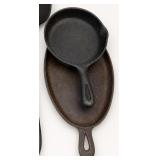Wagner Ware Cast Iron Mini Skillet Set