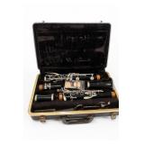 Selmer Bundy Resonite 577 Clarinet in Case