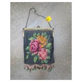 Beaded Purse With Floral Design and Chain