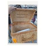 Rectangular Wicker Basket With Lid