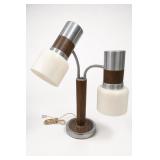 no 1970s Underwriters Laboratories C211 Desk Lamp