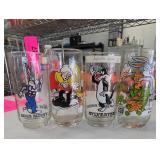 Pepsi / Warner Bros Lot of 4 1982 Tunes Glasses