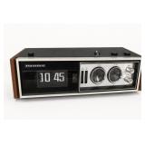Panasonic RC-7469 AM/FM Flip Clock Radio