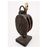 Wheel Pulley block table lamp