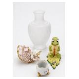 Mixed Decorative Arts Lot