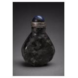 Chinese Snuff Bottle With Lapis Lazuli Cap