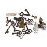 Early Folding Key, Yale & Captain