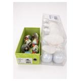 Christmas Ornaments & 4-Piece Bulb Set