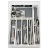 Oneida 18/10 Flatware Set With Farberware Tray