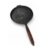 Cast Iron Skillet With Wood Handle
