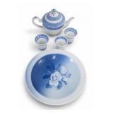 Bing & Grondahl Christmas Rose 425 5-Pc Set
