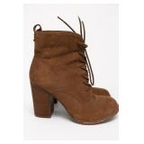 ALDO Lace-Up Ankle Boots Size 8.5