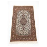 Persian-Style Floral Medallion Area Rug 3