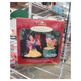 Hallmark Disney Snow White 2-Ornament Set