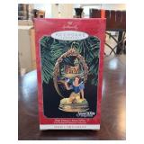Hallmark Snow White Enchanted Memories Ornament