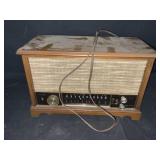 ZENITH AM - FM RADIO
