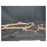 WOODEN HAMES WITH TRACE CHAINS