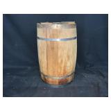WOODEN NAIL KEG WITH LID