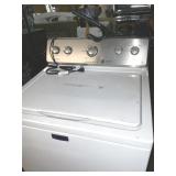 MAYTAG WASHING MACHINE