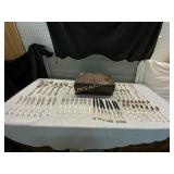 1847 ROGERS BROTHER SILVER PLATE SET WITH CASE