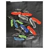 20 KNIVES